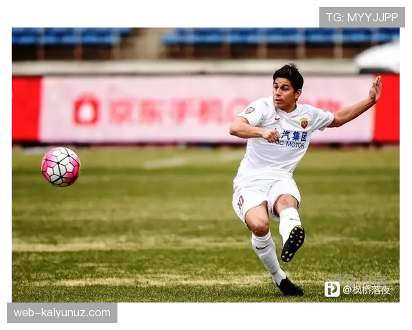 本赛季中场直塞更主动，如何撕开对手防线？